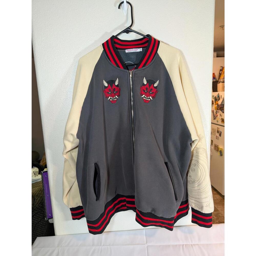 Peachie Shop Fawnbomb Unisex 4X Gray/Cream/Red Bomber Jacket